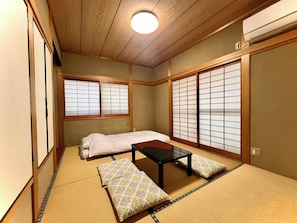 3 chambres, Wi-Fi gratuit, draps fournis