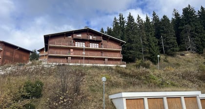 3-room apartment, near slopes, Les Saisies, sleeps 8