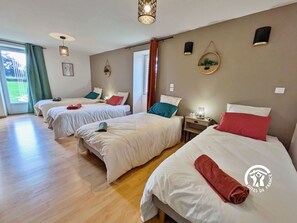 5 Schlafzimmer, kostenloses WLAN, Bettwäsche