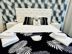 3 Schlafzimmer, Bügeleisen/Bügelbrett, WLAN, Bettwäsche