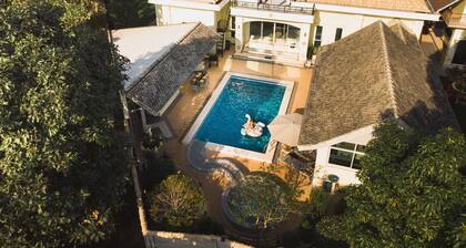 IvyRich Pool Villa Chiang Mai