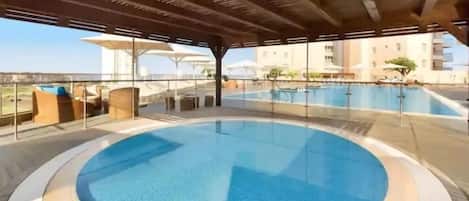 Seasonal outdoor pool