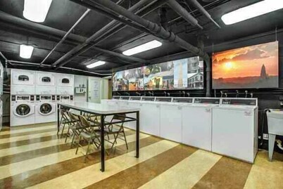 Stylish Corporate Apartment in Alexandria