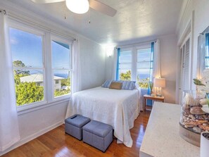 3 slaapkamers, een bureau, een strijkplank/strijkijzer, wifi