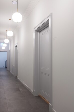 Pintu masuk interior