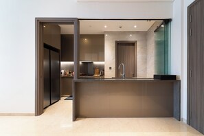 Microwave, oven, stovetop, electric kettle - The Marq Residence By Convinia  (Ho Chi Minh City)