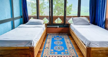 CheChey Homestay