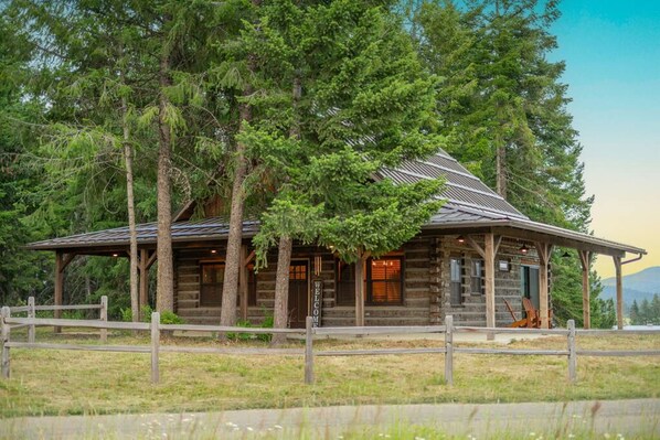Suite | 3 bedrooms - Moose Hollow Cabin Near Moscow (Deary)