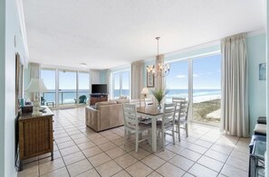 Living area - Caribbean 603 - Navarre Beach, Beachfront Condo! (Navarre)