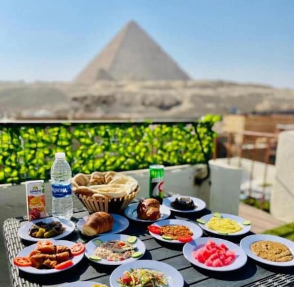 Free daily local cuisine breakfast - SEQUOIA Pyramids View (Giza)
