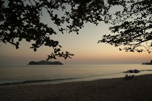 Beach - Caetés Village - Suite 2  (Barra do Sahy)
