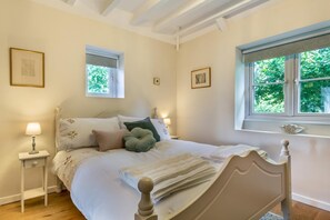 2 chambres, fer et planche Ă repasser, Wi-Fi gratuit, draps fournis