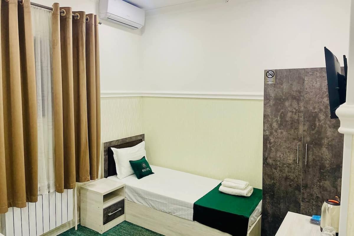Standard Single Room | Free WiFi