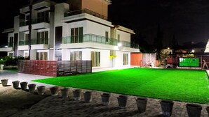 Unclassified image, 4 of 21, button - Misty Blues Villas & Resort (Mawal)