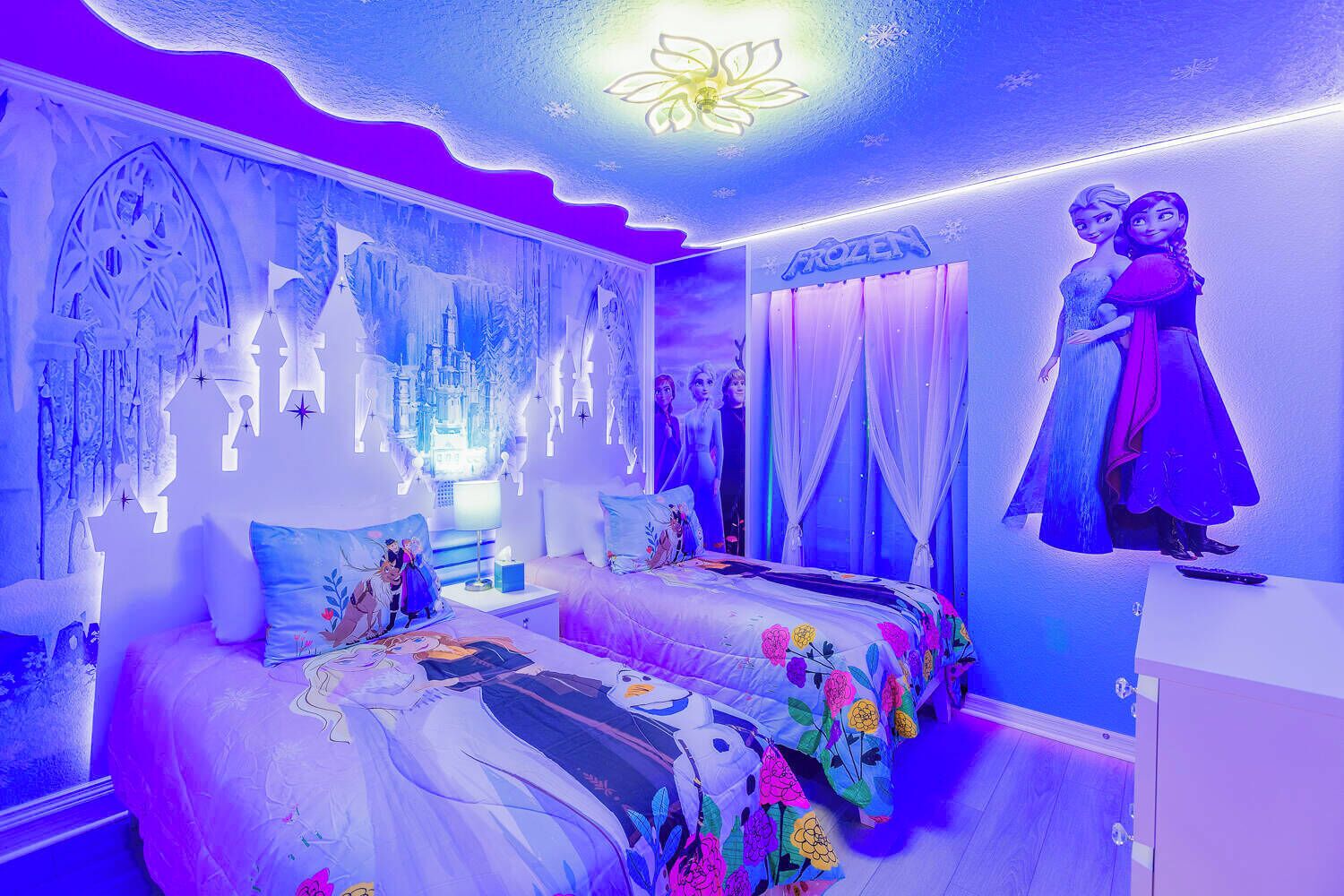 5 Schlafzimmer, Bügeleisen/Bügelbrett, Reisekinderbett, WLAN