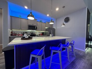 Fridge, microwave, oven, stovetop - Brand New Themed Home Pool/SPA/GameRoom 2162361! (Clermont)