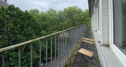 Apartment with 3 bedrooms and balcony