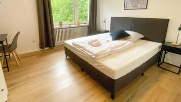 3 bedrooms, WiFi, bed sheets