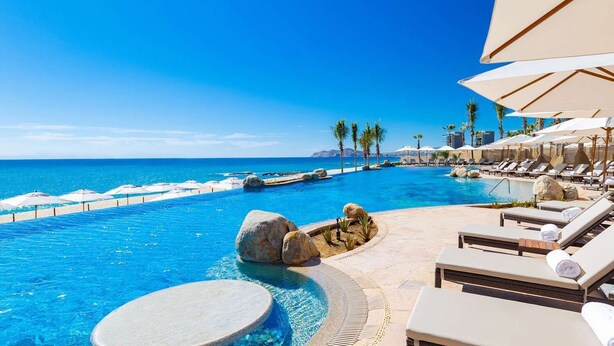 Piscina a l'aire lliure 