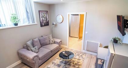 Ebenezer Hideaway in Sheffield by Avo Apartment