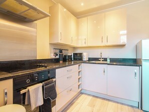 Apartment | Private kitchen - Cozy 2bedroom Sheffield City Apartment (Sheffield)