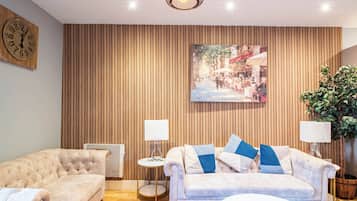 House | Living area | TV