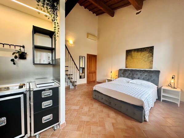 1 bedroom, WiFi, bed sheets