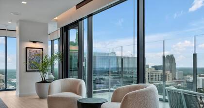 High-rise Apt Raleigh Free Parking Sunset View 2