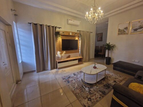 Luxury Lagos House With 4 Bedrooms