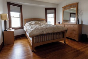 3 habitaciones, escritorio, cuna de viaje y wifi 