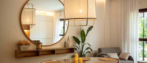 تناول الطعام