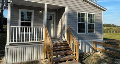Charming new 3-bedroom mobile home only 3 minutes from WEC.