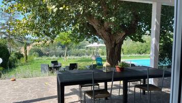 Ristorazione all'aperto