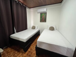 2 bedrooms, WiFi, bed sheets