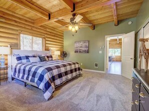 4 chambres, bureau, lit de bébé portatif, accès au Wi-Fi (inclus)