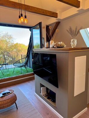 Living area - Apartment The Roof - Unique vacation apartment in the center of Minden (Minden)