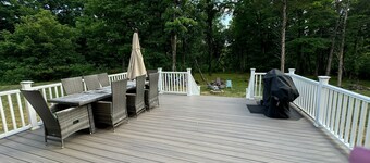 Forest Wonderland Sanctuary-Private, Gourmet Kitchen, Fire-pit and Jacuzzi tub