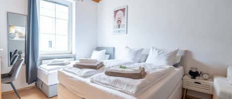 1 bedroom, iron/ironing board, free WiFi, bed sheets