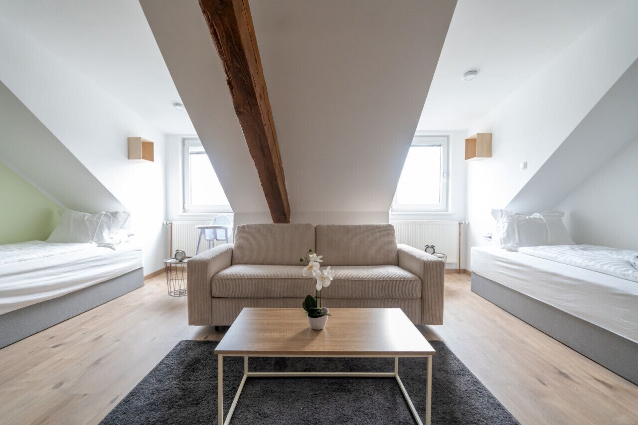 2 bedrooms, desk, iron/ironing board, travel crib