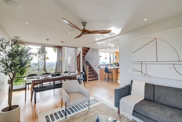 スマートテレビ