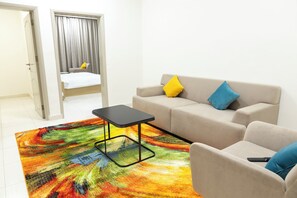 Comfort Apartment, City View | Living area