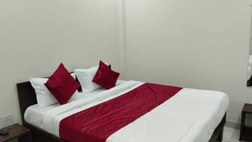 Deluxe-dobbeltværelse | Arbejdsområde til bærbare computere, gratis Wi-Fi