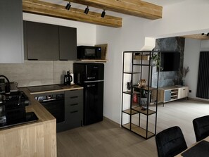 Fridge, microwave, oven, dishwasher