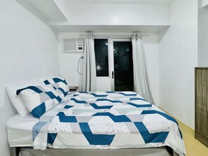 Fer et planche à repasser, Wi-Fi, draps fournis