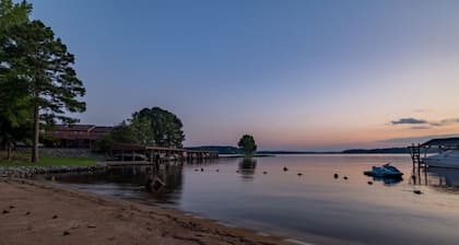 Lake Life is the BEST Life! Formally "Livin The Dream"