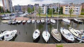Appartement, uitzicht op haven | Kameruitzicht