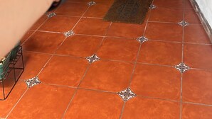 Unclassified image, 5 of 41, button - Casa Alejandro de los caballeros (Antigua Guatemala)