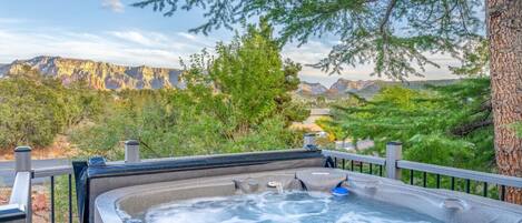 Bain à remous extérieur