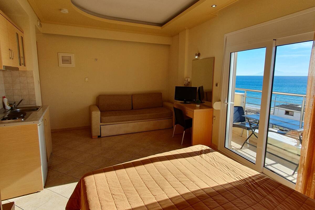 Deluxe Quadruple Room, Sea View