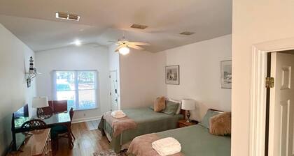 Beautiful Newly Remodeled Mini Suite at Sea Trail Resort